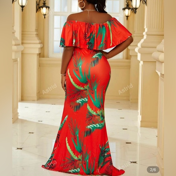 Tropical Red Maxi Dress - Picture 5 of 6